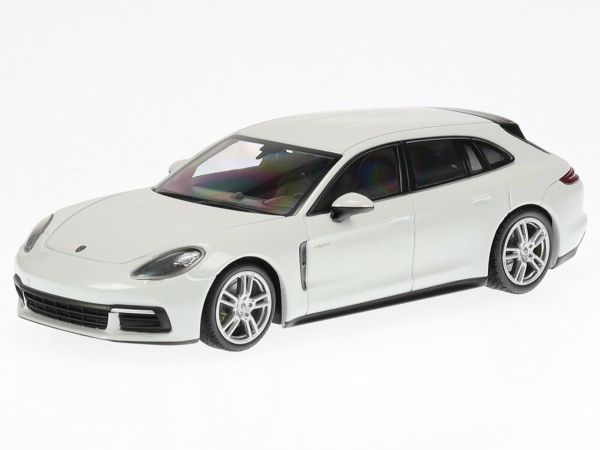 MNC0207620H - PORSCHE panamera sport turismo e-hybrid Bianco - 1