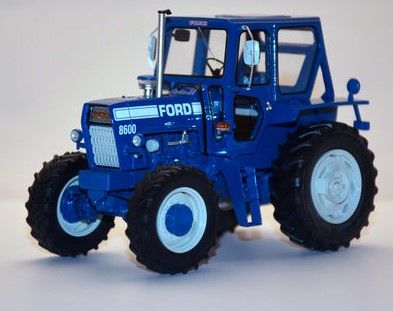 ATCVKA04 - FORD 8600 4 ruote motrici - 1