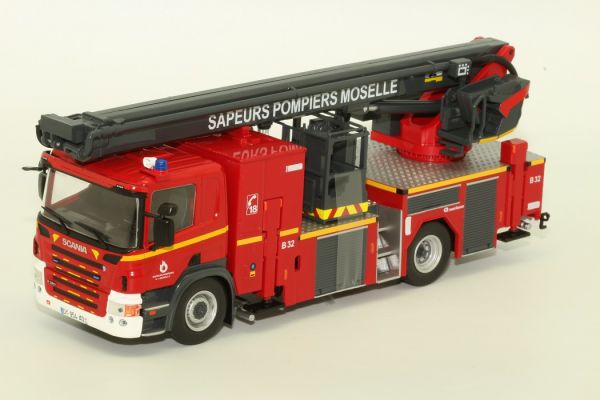 ODE102 - SCANIA P320 BEA Vigili del Fuoco SDIS 57 - Mosella Edizione limitata a 504 pezzi. - 1