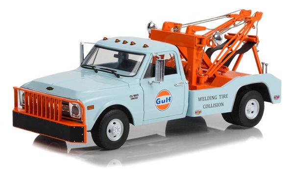 GREEN13624 - CHEVROLET C-30 Carro attrezzi 1969 GULF - 1