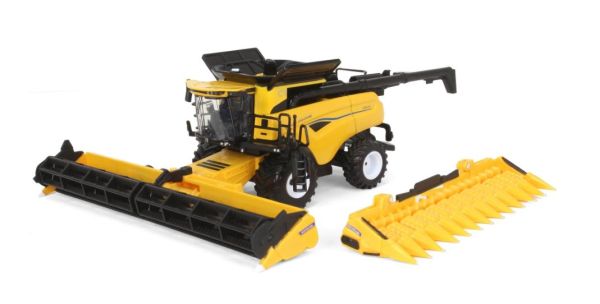 ERT13992 - Mietitrebbia NEW HOLLAND CR8.90 con sistema di taglio di mais e cereali - 1