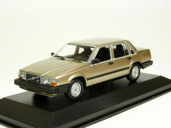 MXC940171702 - 1986 VOLVO 740 GL oro metallizzato - 1