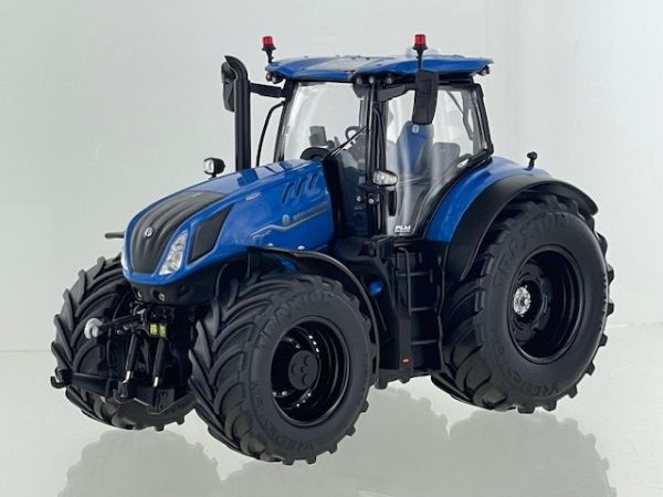 MAR2405 - NEW HOLLAND T7.340 con cerchi neri - Edizione limitata di 250 pezzi. - 1