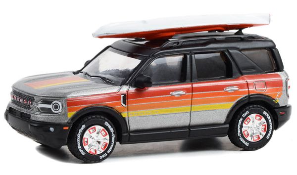 GREEN30417 - FORD Bronco Sport Outer Banks 2022 con kayak della serie FREE WHEELIN' BRONCO - 1