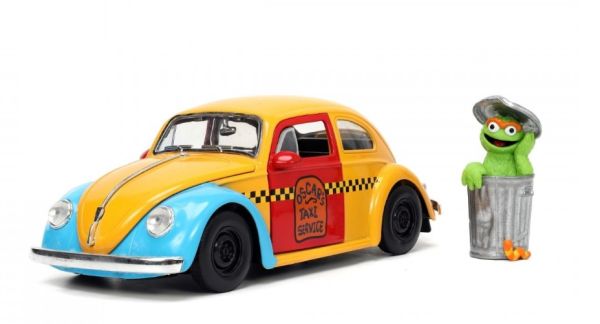 JAD32801 - VOLKSWAGEN Maggiolino con figurina di OSCAR the Grouch - 1