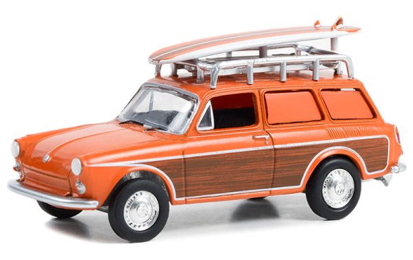 GREEN36070-A - VOLKSWAGEN Type 3 panel Van woody con tavola da surf arancione 1963 dalla serie CLUB VEE-DUB in blister - 1