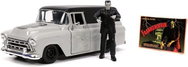 JAD32191 - CHEVROLET Suburbana con figura di Frankenstein - 1