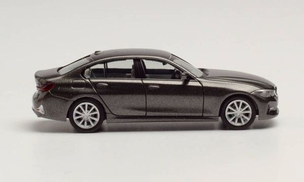 HER430791-002 - BMW Serie 3 grigio metallizzato - 1