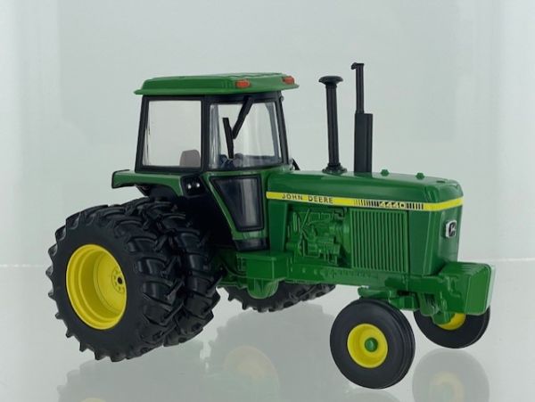 BRI43380 - JOHN DEERE 4440 2wd ruote posteriori gemellate - Edizione limitata a 2500 pezzi. - 1