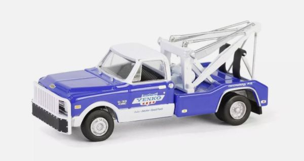 GREEN46150-A - 1969 CHEVROLET C-30 Dually Wrecker - YENKO della serie DUALLY DRIVERS in blister - 1