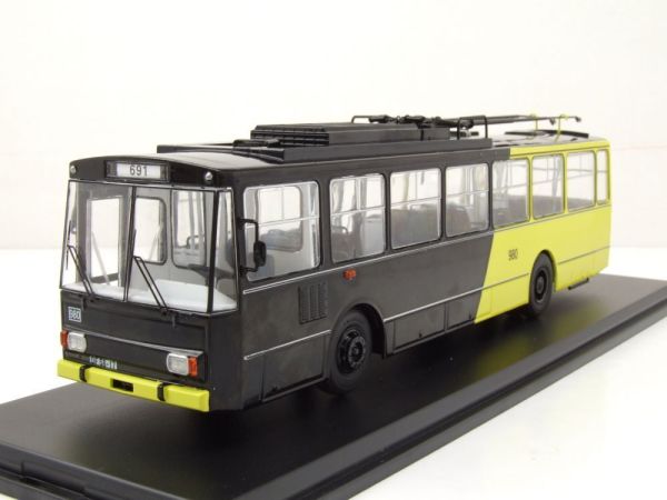 PRX47172 - Autobus SKODA 9 TR Potsdam nero e giallo - 1