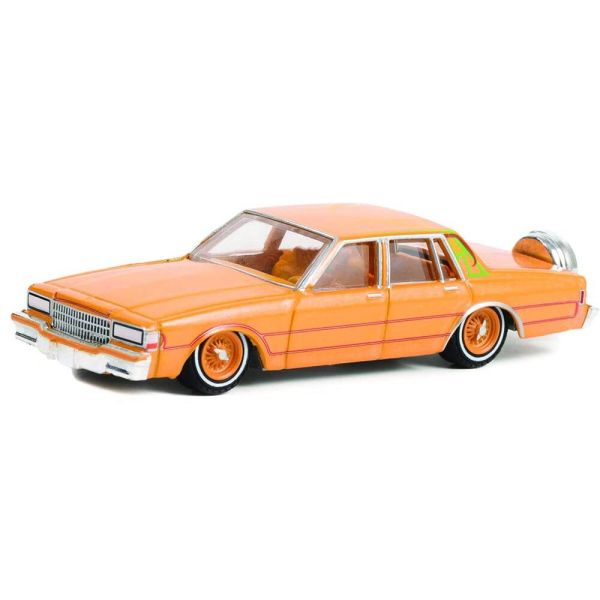 GREEN63030-F - CHEVROLET Caprice classic 1990 California Lowriders arancione metallizzato venduto in blister - 1