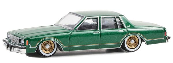 GREEN63050-F - 1985 CHEVROLET Impala verde CALIFORNIA LOWRIDERS in blister - 1