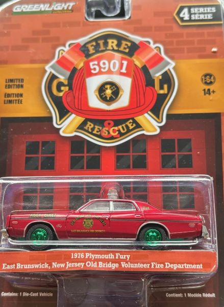 GREEN67050-BVERT - PLYMOUTH Fury 1976 con cerchi verdi Vigili del fuoco del New Jersey della serie FIRE & RESCUE in blister - 1