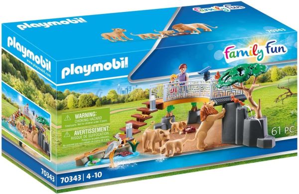 PLAY70343 - Famiglia di leoni con vegetazione - 1