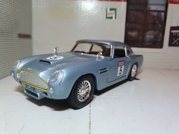 MMX73789BLEU - ASTON MARTIN DB5 #5 Blu - 1