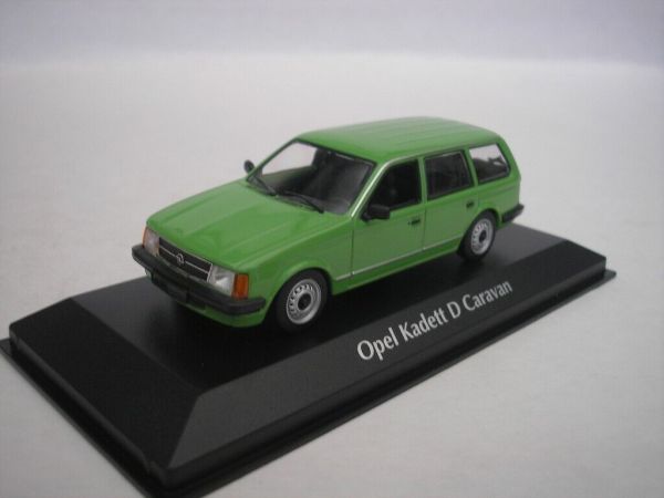 MXC940044111 - 1979 OPEL Kadett D Caravan verde - 1