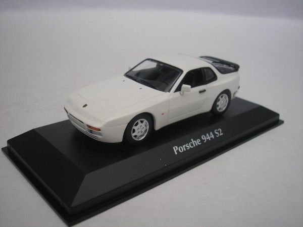 MXC940062222 - PORSCHE 944 S 1989 Bianco - 1