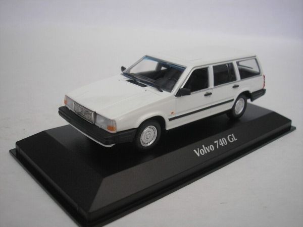 MXC940171710 - 1986 VOLVO 740 GL Break Bianco - 1