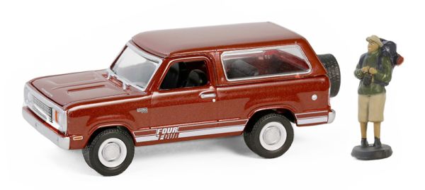 GREEN97160-C - PLYMOUTH Trail Duster 1978 con statuetta della serie THE HOBBY SHOP in blister - 1