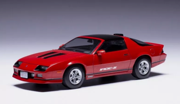 IXOCLC562N.22 - CHEVROLET Camaro Iroc-Z 1986 rosso - 1