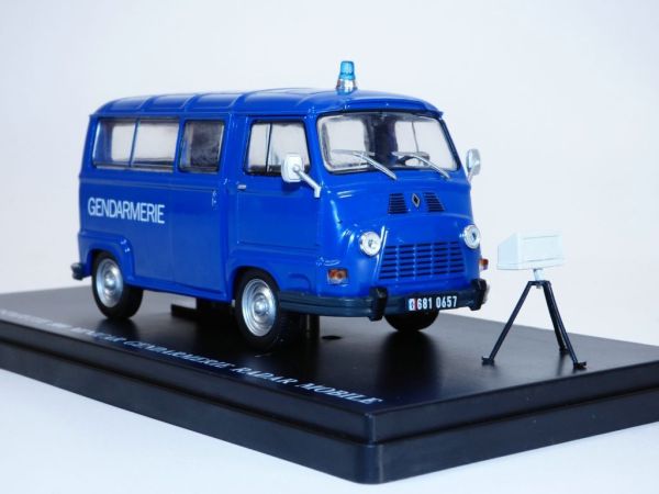 G111N011 - RENAULT Estafette 800 minicar Gendarmeria con radar mobile - 1