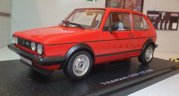 MAG24GOLFGTIRED - VOLKSWAGEN Golf GTI Mk1 1976 rossa - 1