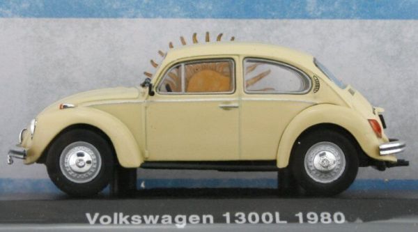 MAGARG28 - VOLKSWAGEN 1300L Maggiolino 1980 Beige in blister - 1