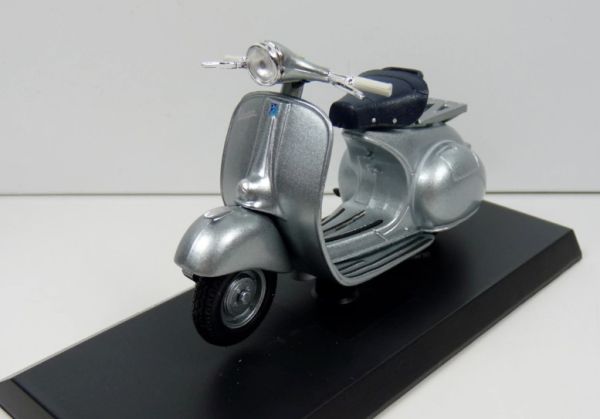 MAGVES0043 - VESPA 150 1957 Grigio - 1