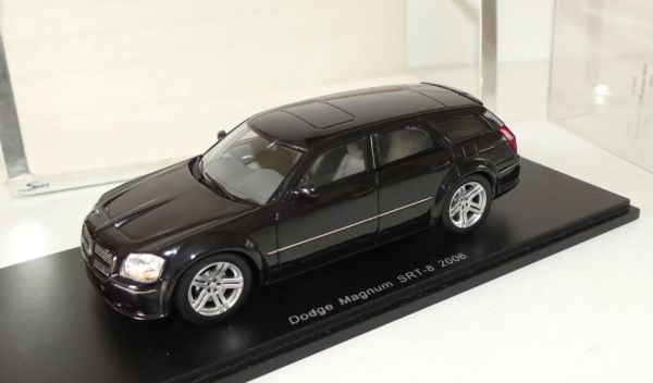 SPAS0872 - DODGE Magnum SRT 8 2006 nero - 1