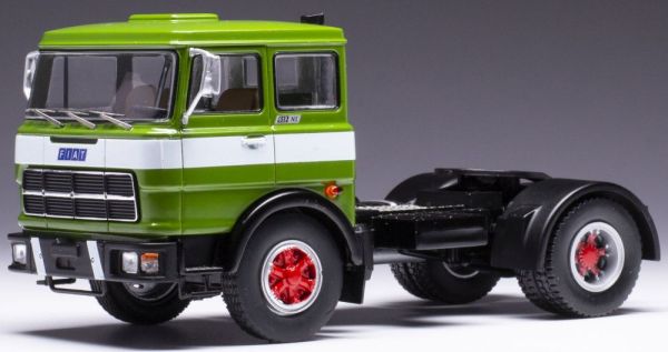 IXOTR147.22 - 1961 FIAT 690 T1 4x2 Verde e bianco - 1