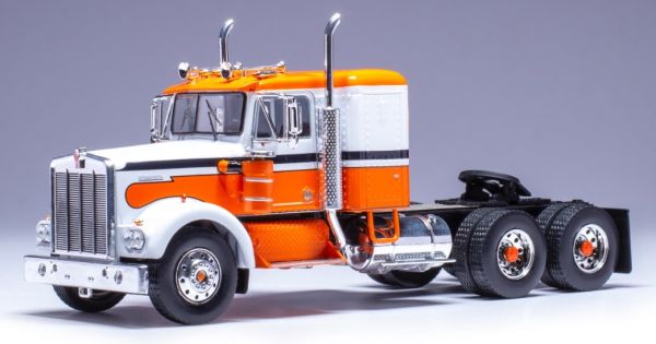 IXOTR203.22 - KENWORTH W 925 6x4 1970 Arancione e bianco - 1