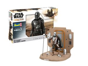 REV06784 - Il cacciatore di taglie del film STAR WARS The Mandalorian da assemblare e dipingere