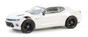 GREEN13350-E - CHEVROLET Camaro SS 2018 Bianco della serie GL MUSCLE in blister