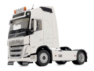 MAR2320-01 - VOLVO FH5 4x2 Bianco