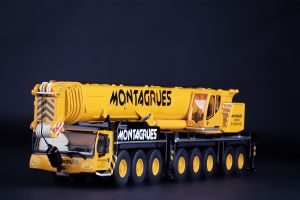 IMC32-0157 - Gru mobile LIEBHERR LTM 1450-8.1 MONTAGRUES