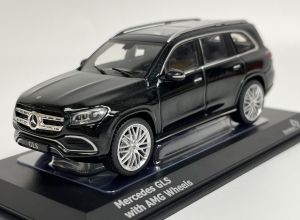 SOL4303904 - MERCEDES-BENZ GLS AMG verde 2020