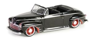 GREEN63060-A - 1947 FORD Deluxe Cabriolet CALIFORNIA LOWRIDERS in blister