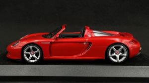 MXC940062631 - 2003 Porsche Carrera GT Rosso