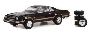 GREEN97130-B - CHEVROLET chevelle Laguna S3 1976 con pneumatici di ricambio della serie THE HOBBY SHOP in blister