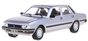 ODE164 - PEUGEOT 505 GR 1982 Argento