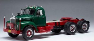 IXOTR104 - MACK B 61 6x4 1953 Verde