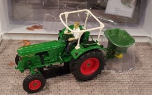 UH5371 - Set Deutz 6005 con seminatrice Amazone ZA