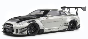 SOL1805802 - 2020 NISSAN GT-R (R35) con body kit Liberty Walk 2.0 Grigio