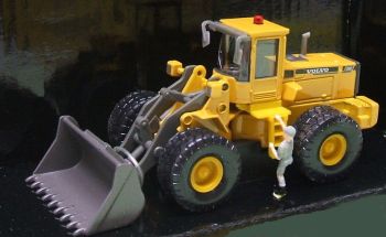 ATLM150C - Caricatore VOLVO L150C