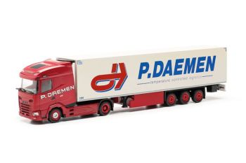 HER317283 - DAF XG 4x2 con rimorchio frigorifero a 3 assi P.DAEMEN