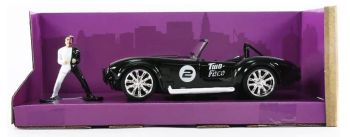 JAD33091 - 1965 SHELBY Cobra 427 con figura TWO FACE