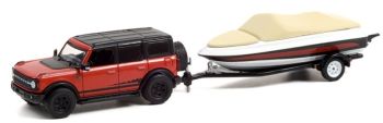 GREEN32230-D - 2021 FORD Bronco Wildtrack con rimorchio HITCH & TOW e barca in blister