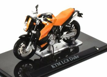 ATL4110108 - KTM LC8 Duke arancione