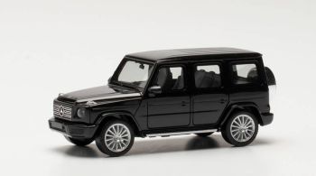 HER420488-003 - MERCEDES CLASSE G con cerchi AMG neri